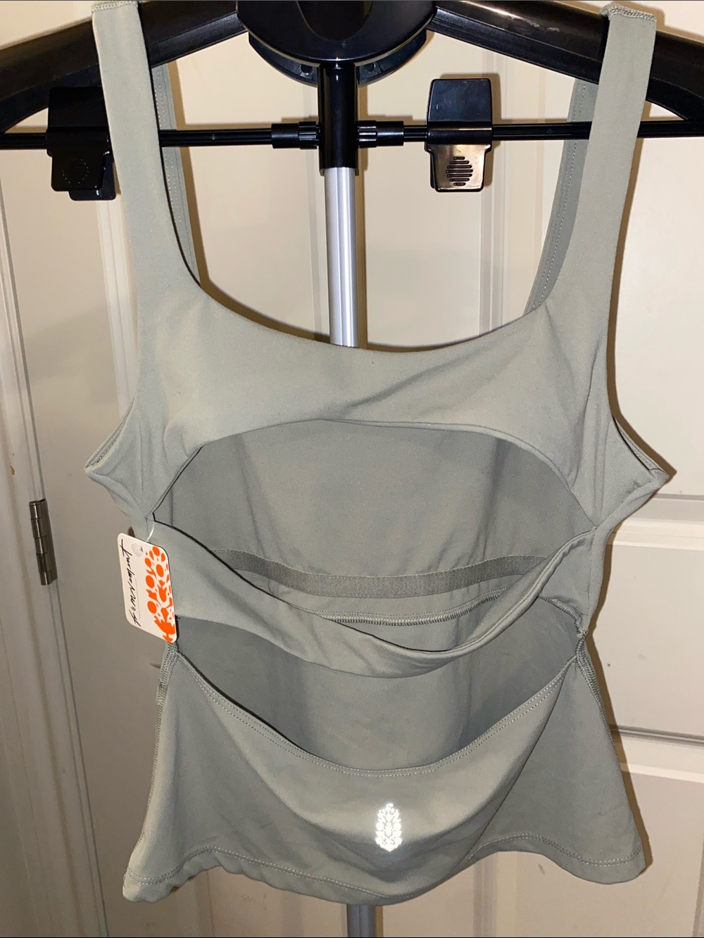 NWT FP MOVEMENT NEVER BETTER LONG TANK TOP IN COLOR SAGE GREEN SIZE SMALL - Picture 4 of 5